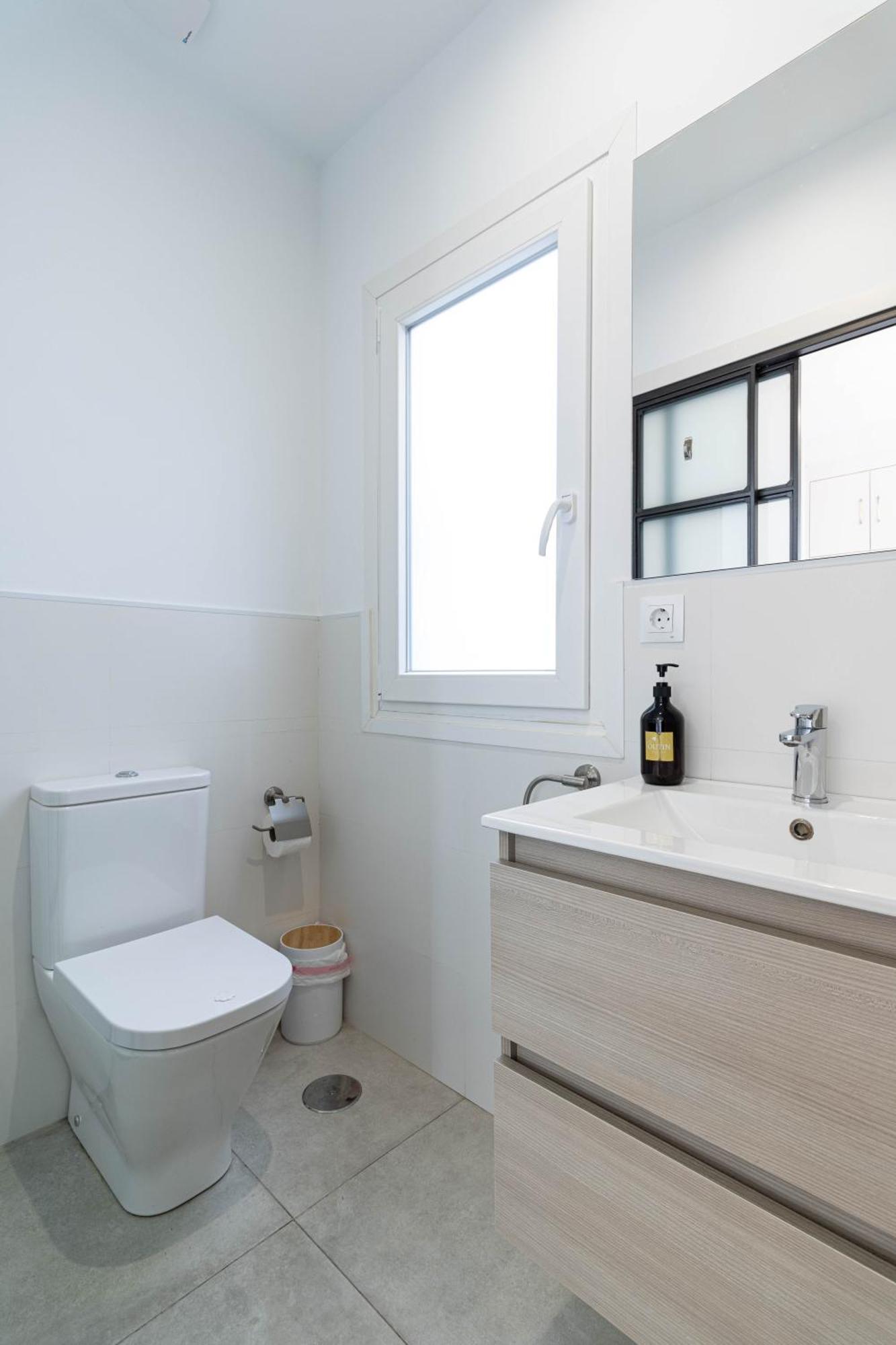 شقة Sepulveda, Moderno Apartamento By Outin إشبيلية المظهر الخارجي الصورة